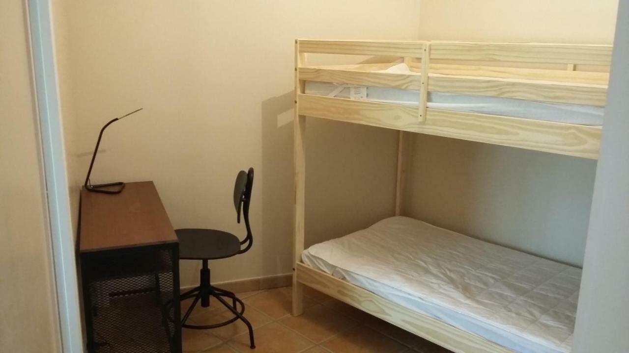 Appartement Dans Propriete Calme En Pleine Nature Charbonnières-les-Bains Kültér fotó