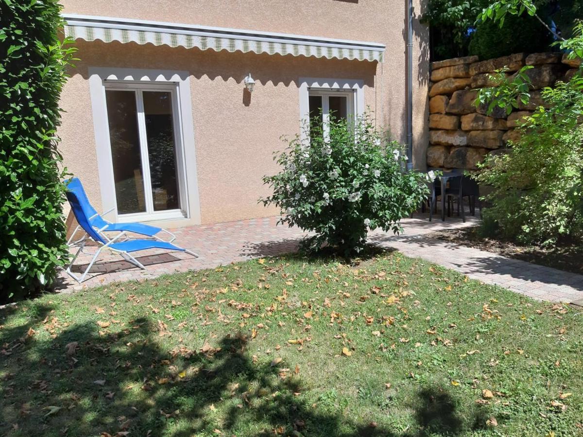 Appartement Dans Propriete Calme En Pleine Nature Charbonnières-les-Bains Kültér fotó